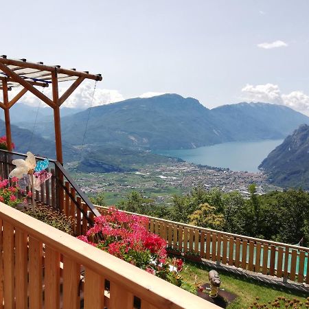 Garda Blu Apartment Riva del Garda Exteriör bild