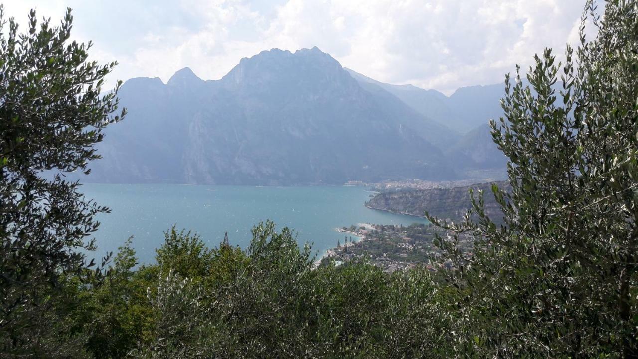 Garda Blu Apartment Riva del Garda Exteriör bild
