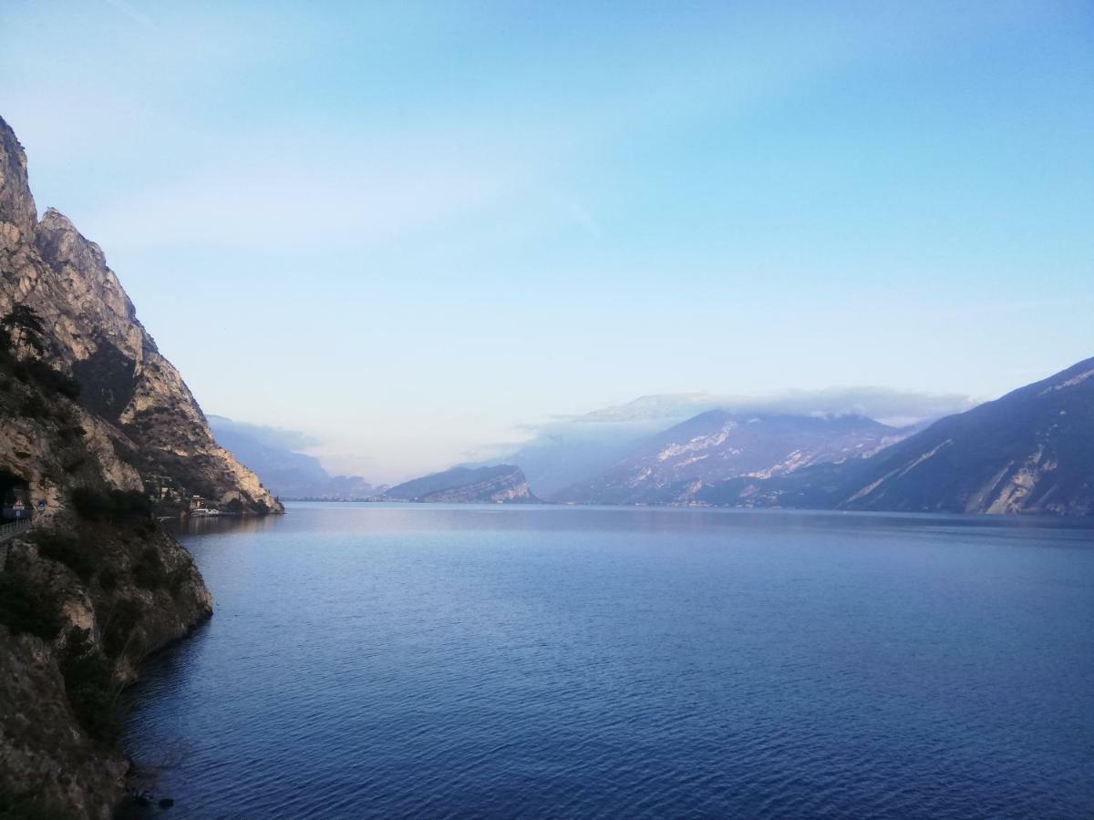 Garda Blu Apartment Riva del Garda Exteriör bild